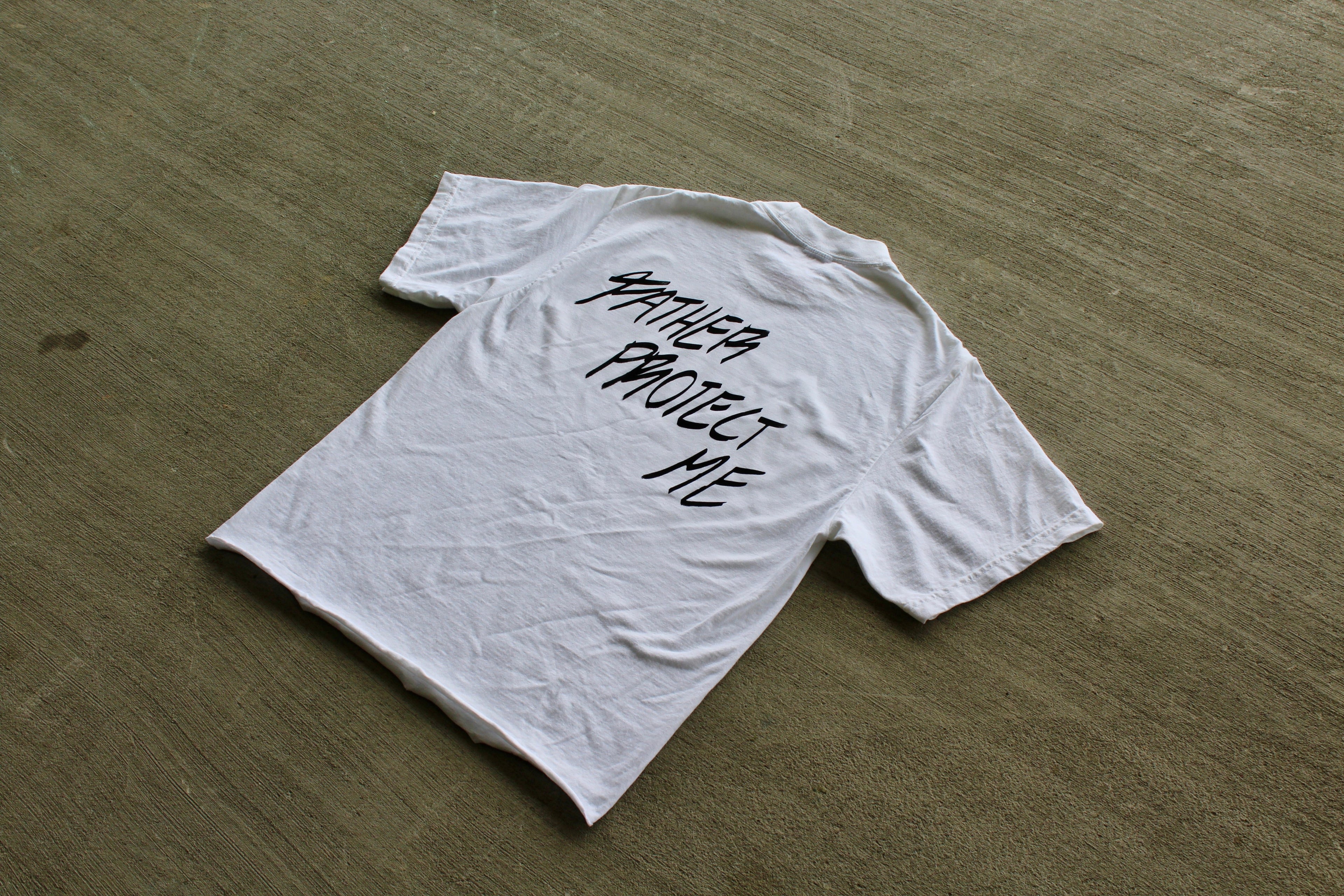 WHITE FATHER PROTECT ME TEE