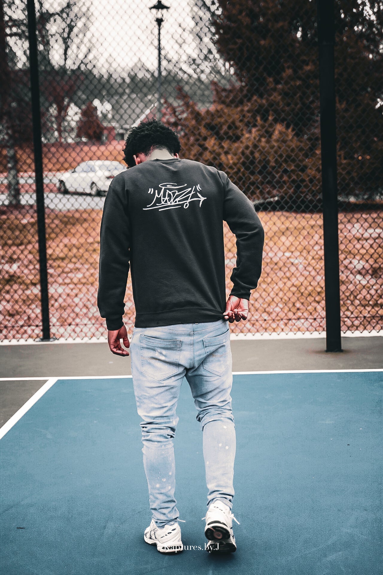 BLACK GRAFFITI CREWNECK